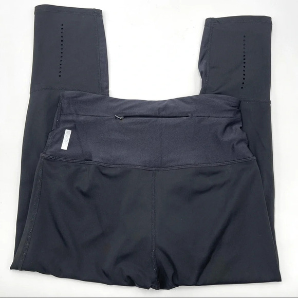 Zella perforated 3/4 black leggings size small - Picture 7 of 8